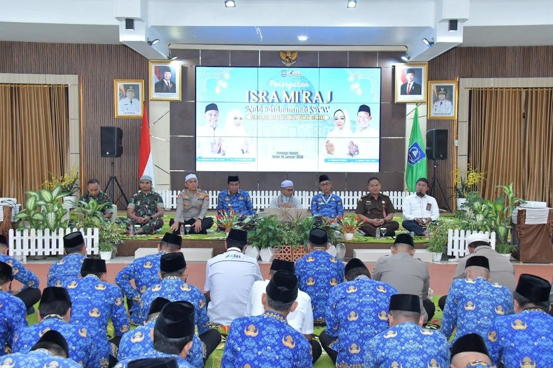 Hal 12 HSS 1 3 klm 10