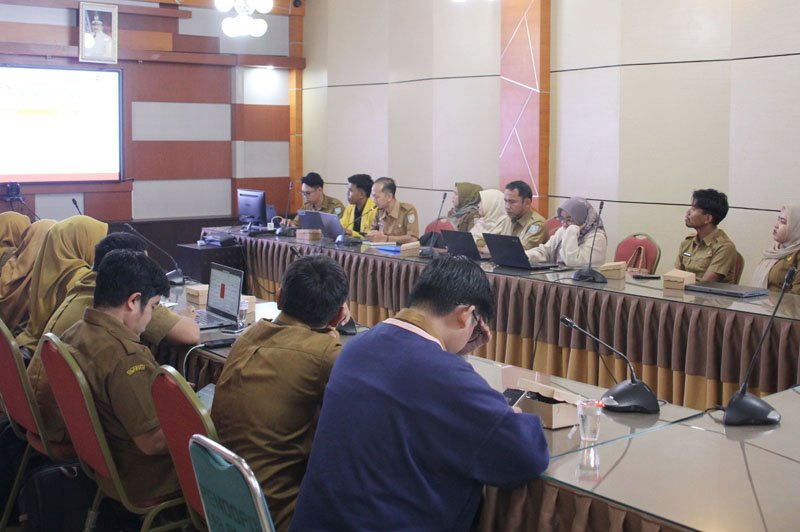 Hal 4 4 KLm Martapura Matangkan penyusunan