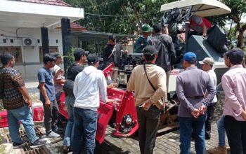 Pacu Modernisasi Pertanian, Distan Cetak Operator Alsintan Unggul 6 Hal 4 4 KLm Martapura Pelatihan Operator