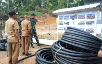 Bupati HM Rusli Tinjau Progres Pembangunan Markas Batalyon Infanteri TP 884/Saijaan 9 Hal 4 Kotabaru 1 3 klm 4