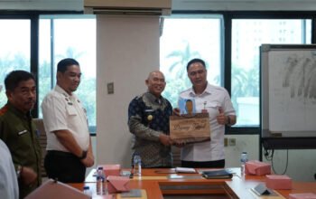 Kotabaru Meraih Penghargaan UHC Award 2026 4 Hal 4 Kotabaru 3 klm 2