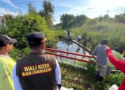 Wali Kota Banjarmasin dan Warga Bahu-Membahu Normalisasi Sungai Saka Pangilun