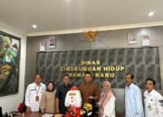 DLH Banjarbaru Salurkan Bantuan Alat Kebersihan ke Sembilan LPM
