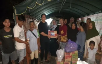 Anggota DPRD Banjarbaru Dicky bantu warga Pascabanjir di Liang Anggang 7 Hal 6 3 KLM BJB 2