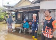 Banjir Rob Rendam Tapin, Jalan Nasional di Marampiau Tergenang Setengah Ban