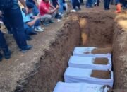 Enam Jenazah Korban Banjir Bandang di Agam Dimakamkan Secara Massal