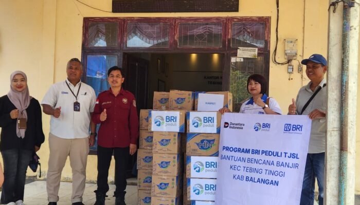 BRI Region 14 Banjarmasin Salurkan Bantuan Pascabanjir di Kabupaten Balangan