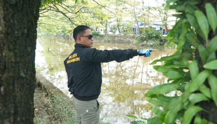 Wali Kota Banjarmasin Tinjau Pengerukan Pulau Insan, Aset Lama Disiapkan Jadi Ruang Resapan dan Wisata Kota