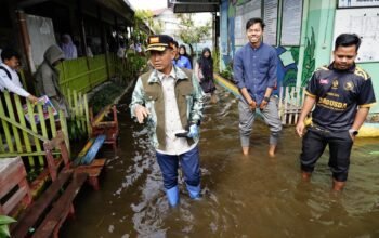 Wali Kota Yamin Kembali Turun ke Lapangan, Bangunan Langgar Sempadan Sungai Jadi Sorotan 9 IMG 20260109 WA0028