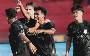 Persis Solo Permalukan Tuan Rumah Semen Padang 3-2 6 IMG 20260111 WA0057