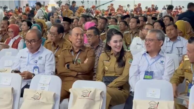 Sejumlah Gubernur se Indonesia Hadir di Banjarbaru Dampingi Presiden Prabowo 1 IMG 20260112 WA0029 e1768192361732