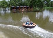 Kampung Putra Bulu:Wisata Keluarga di Kaki Perbukitan Awang Bangkal