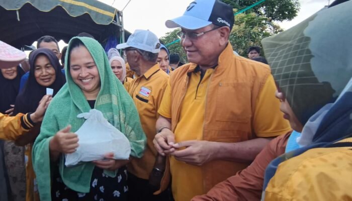 Hanura Turun Langsung Bantu Korban Banjir Teluk Selong