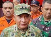 Evakuasi Korban Pesawat ATR 42-500 Gunakan Teknik Rappeling