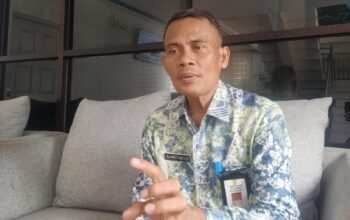 Truk Bertonase Besar Masih Melintas di Jalan HKSN dan Perdagangan, Rambu Larangan Diabaikan 9 IMG 20260122 WA0024