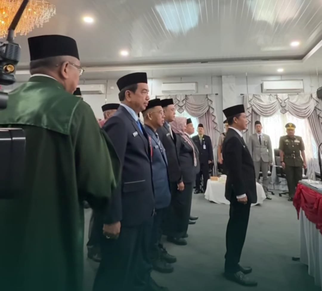 Ahmad Fauzi Resmi Dilantik Sebagai Sekretaris DPRD Balangan 1 IMG 20260127 WA0002