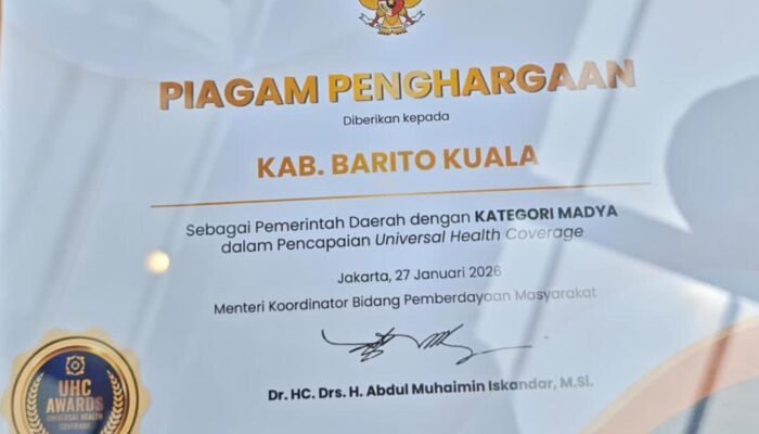 Kabupaten Barito Kuala Raih Penghargaan UHC Kategori Madya