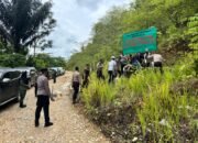 Personel Gabungan dan PT AGM Pasang Papan Peringatan Tambang Ilegal di Galian C Batu Bini