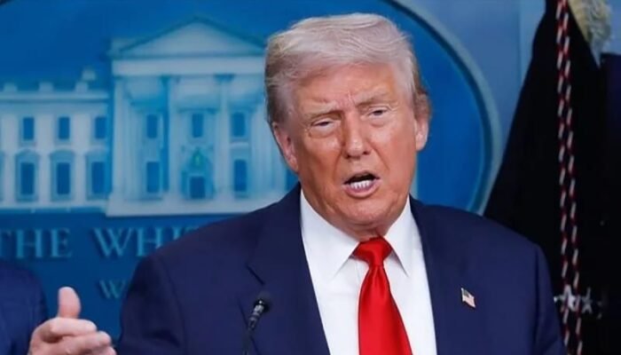 Trump Pertimbangkan Serangan Baru ke Iran