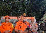 Dua Jenazah Dievakuasi, SAR Estimasi Masih Ada 25 Korban Longsor Cisarua dalam Pencarian