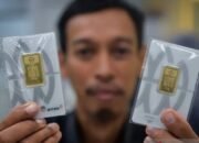 Saatnya Membeli, Emas Antam Anjlok Rp260.000/Gram