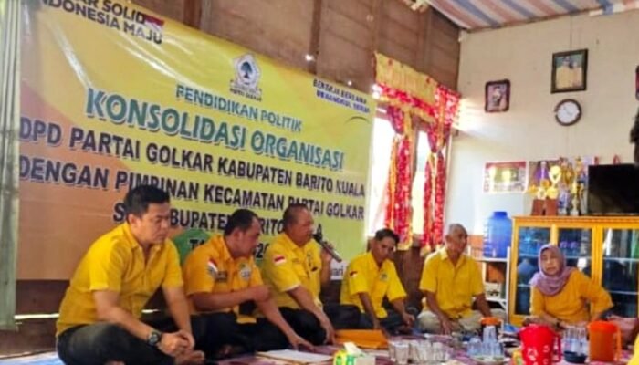 Puar Junaidi Konsolidasi ke Pimpinan Kecamatan Partai Golkar se Kabupaten Batola