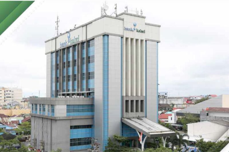 Bank Kalsel Buka Program Magang BAKAT, Siapkan Talenta Muda Perbankan 1 foto gedung bank kalsel 1 e1769821710204