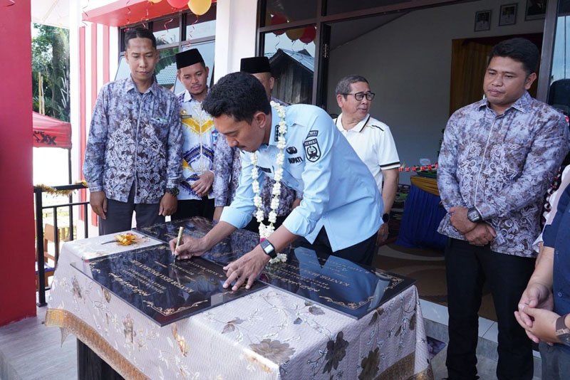 1 3 klm Kontrak Martapura 17 Kantor desa