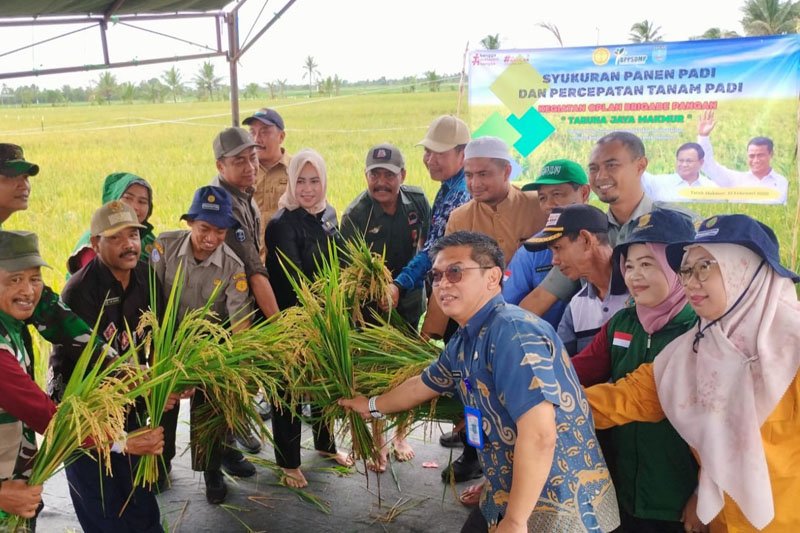 Hal 4 4 KLm Martapura Program Oplah