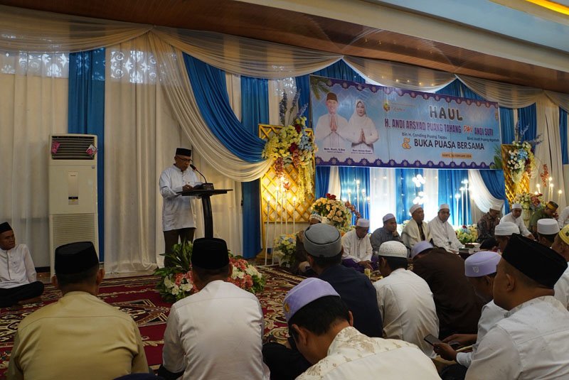 Bupati Kotabaru Gelar Buka Puasa sekalian Haul Ayahanda 1 Hal 4 Kotabaru 3 klm 3