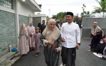 Wali Kota Banjarmasin Hadiri Buka Puasa Bersama dan Peringatan Haul di Kampung Melayu 5 Hal 5 3 KLM Kontrak 2 5