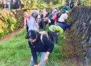 Warga Guntung Payung Gotong Royong Babarasih Sungai, Wujud Kepedulian Lingkungan