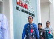 Sekda Sirajoni Buka Bazar Ramadan di Kota Banjarbaru, Dorong Ekonomi UMKM Lokal