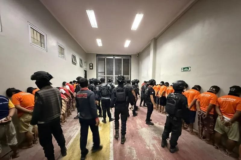 Sebanyak 61 Warga Binaan Berisiko Tinggi Dipindahkan Dirjen Pas ke Nusakambangan 1 IMG 20260201 WA0045