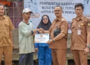 Pemkab HST Salurkan Bantuan Korban Puting Beliung