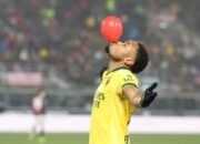 AC Milan Terus Tempel Inter Milan Usai Bungkam Bologna 3-0