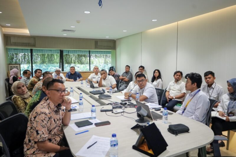 Komisi III DPRD Kalsel Berharap Proyek Jalan Nasional 2026 Berjalan Sesuai Target 1 IMG 20260214 WA0007 scaled e1771031915495