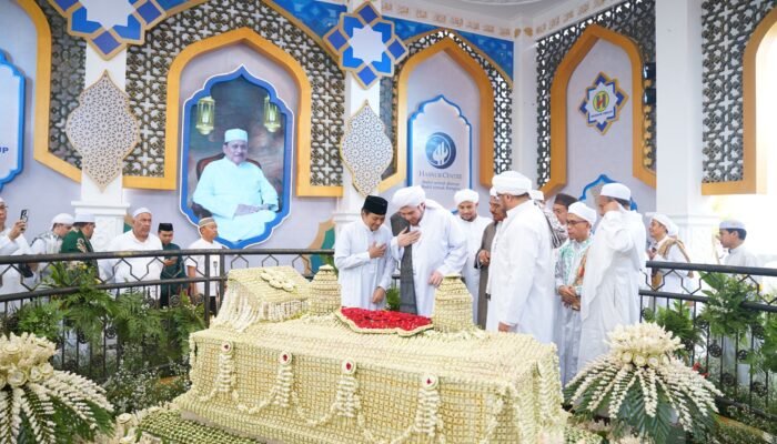 Lautan Jemaah Iringi Haul ke-11 H Abdussamad Sulaiman di Marabahan