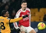 Arsenal Ditahan Imbang Wolves 2-2, Tetap Dipuncak Klasemen
