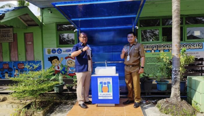 43 Sekolah Sudah Nikmati Kran Siap Air Minum, PAM Bandarmasih Tekan Sampah Plastik Lewat Program CSR