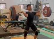 Lifter Angkat Besi Kalsel Tetap Latihan Selama Ramadhan