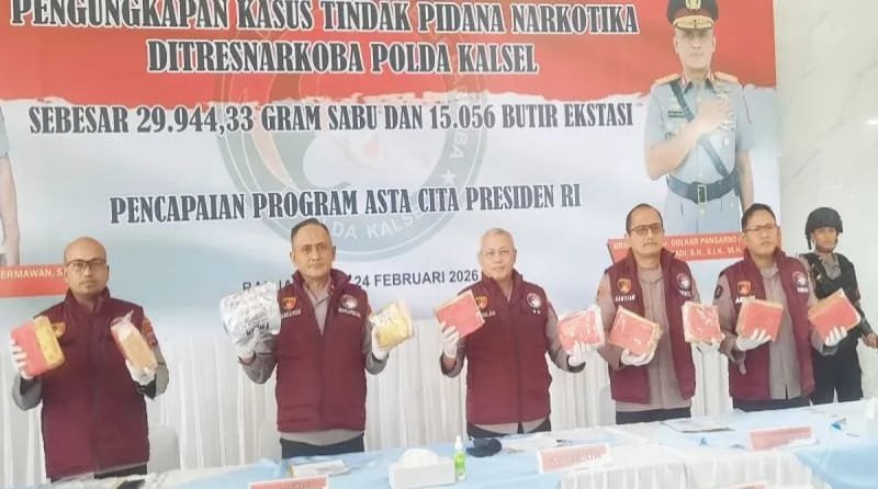 Penyelundupan 30 Kilogram Sabu dan 15.056 Ekstasi Terafiliasi Gembong Narkotika Fredy Pratama Diungkap Polda Kalsel 1 IMG 20260224 WA0038