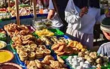 Pedagang Pasar Ramadan Diingatkan Jaga Kebersihan Makanan dan Minuman 4 IMG 20260225 WA0015