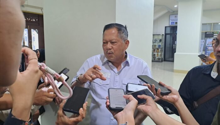 Gusti Iskandar Minta Evaluasi Menu MBG Agar Sesuai Standar Gizi.