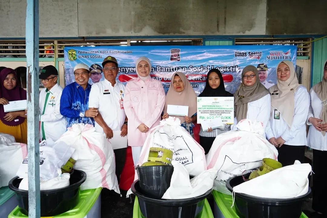 Wakil Wali Kota Banjarmasin Serahkan Bantuan untuk Korban Kebakaran di Pemurus Dalam 1 IMG 20260226 WA0057