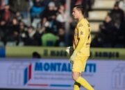 Suporter Inter Milan Lempar Suar ke Gawang Emil Audero, Dua Kali Dibobol Lautaro Martínez