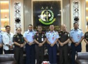 Kejati Kalsel dengan Danlanud Kuatkan  Komunikasi Strategis