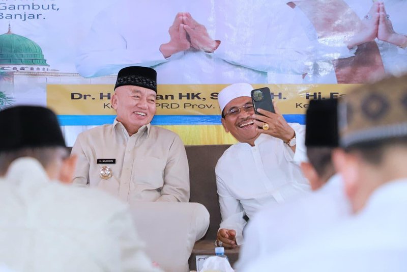 1 35 klm Kontrak Pemprov 13 Gubernur H Muhidin buka puasa bersama Ketua DPRD Kalsel