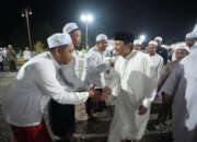 Wagub Kalsel Disambut Antusias Warga dan Jemaah