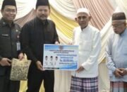 Pemprov Kalsel Menyalurkan Dukungan Haul Datu Kalampayan